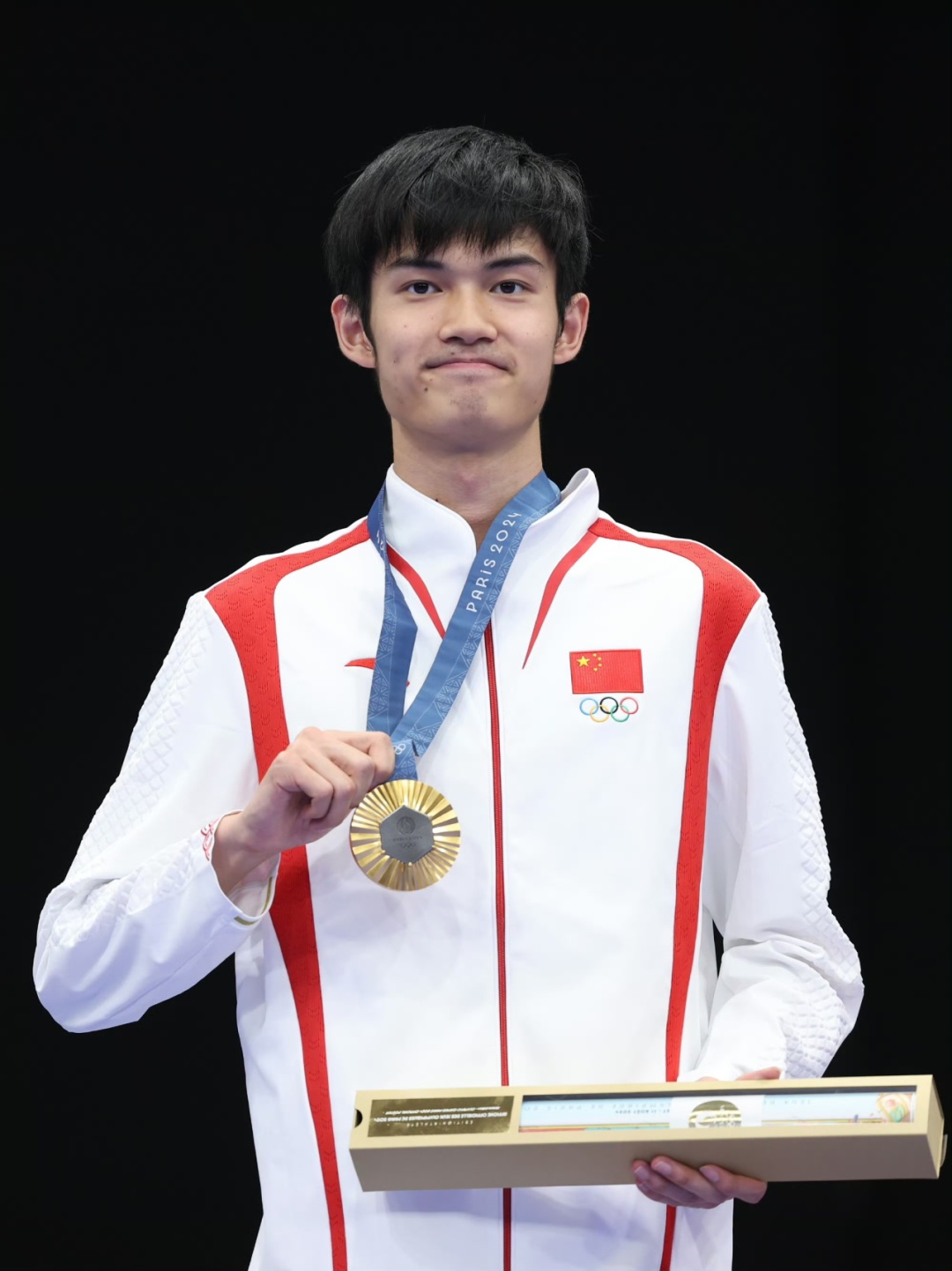 男子, src