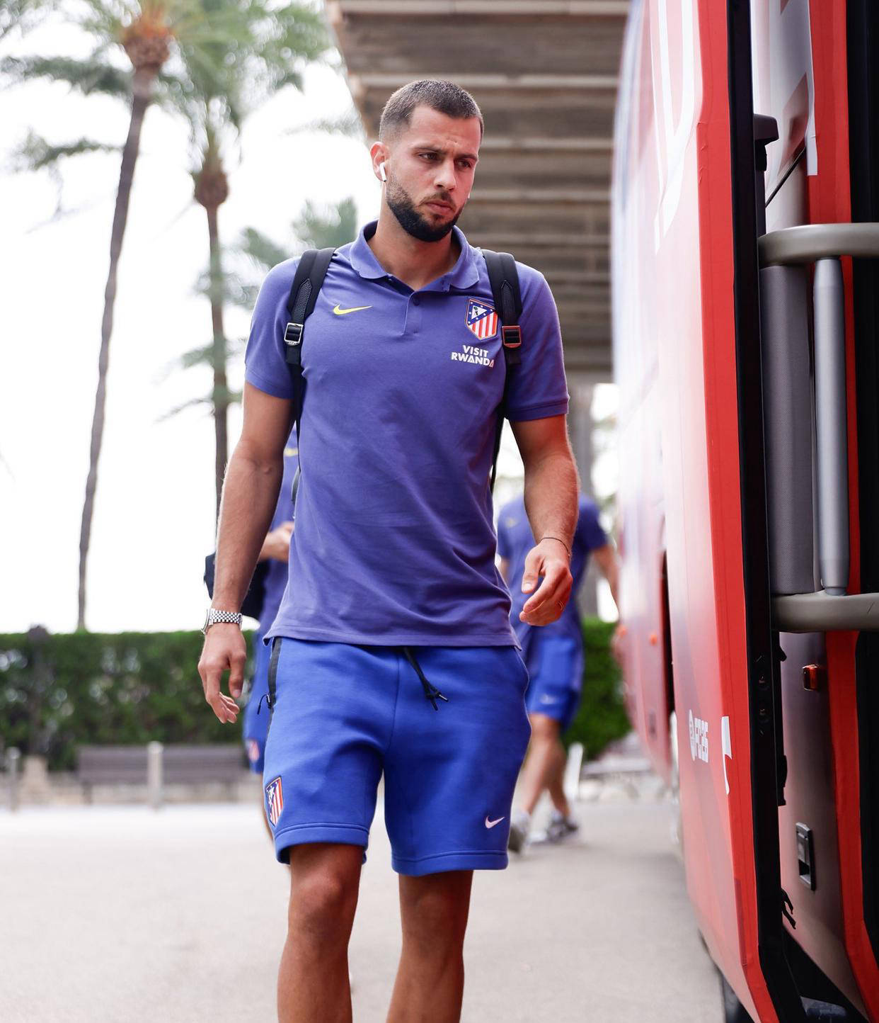 综上所述, 出场 综上所述, 出场