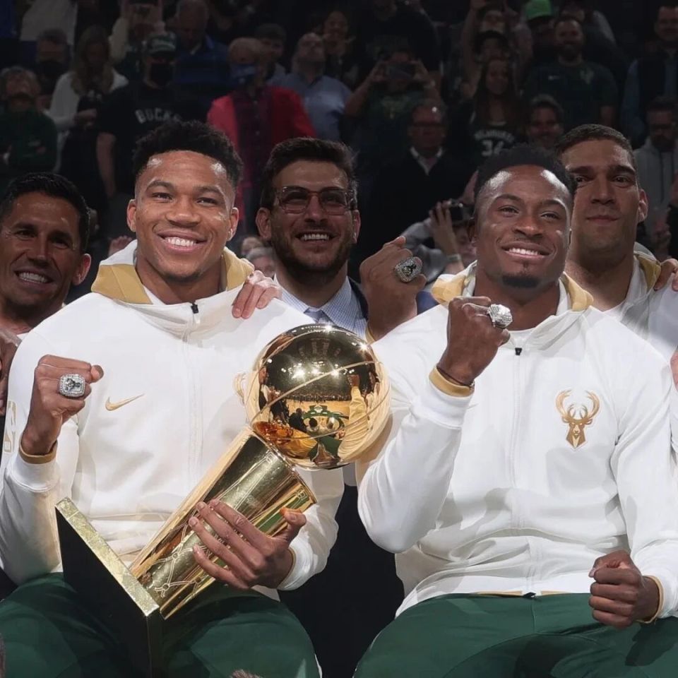 UNkEW, YKVk, 份双向合同